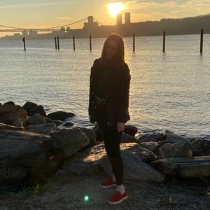 Meet your Posher, Shulamit